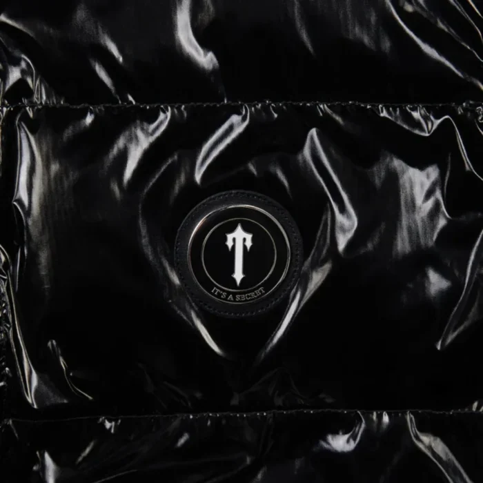 Chaqueta Acolchada Trapstar Shiny Irongate Negra 1.webp